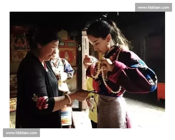 高原僧袍跃：篮球场上的信仰与热爱